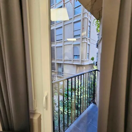 Spacious And Lovely 130m2 Flat