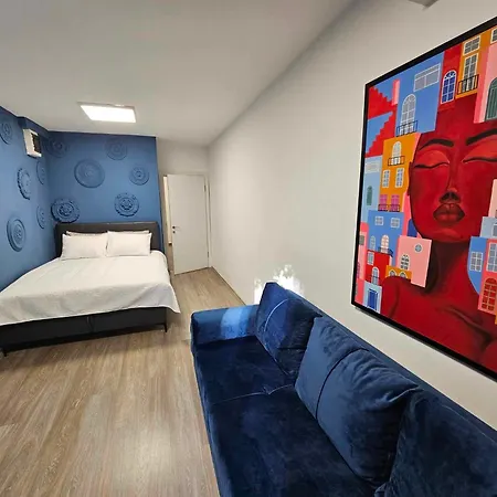 Spacious And Lovely 130m2 Flat Apartment