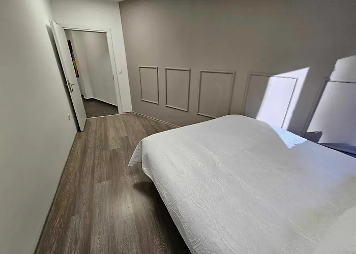 Spacious And Lovely 130m2 Flat *