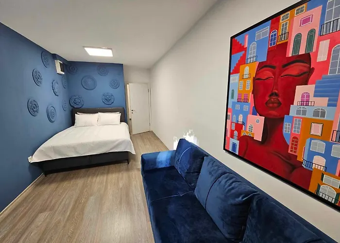 Spacious And Lovely 130m2 Flat Apartment